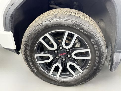 Used 2021 GMC Sierra 1500 AT4 image 37