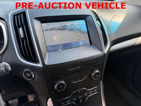 Used 2016 Ford Edge SEL w/ Equipment Group 201A AWD/4WD image 19