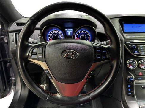 Used 2015 Hyundai Genesis 3.8 RWD image 28