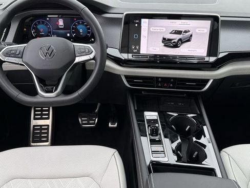 New 2026 Volkswagen Atlas Cross Sport SEL Premium R-Line image 10