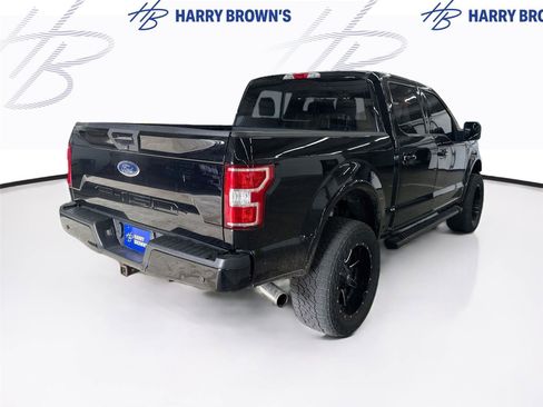 Used 2018 Ford F150 XLT w/ Equipment Group 302A Luxury AWD/4WD image 10