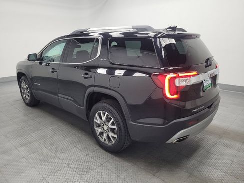 Used 2021 GMC Acadia SLT FWD image 3