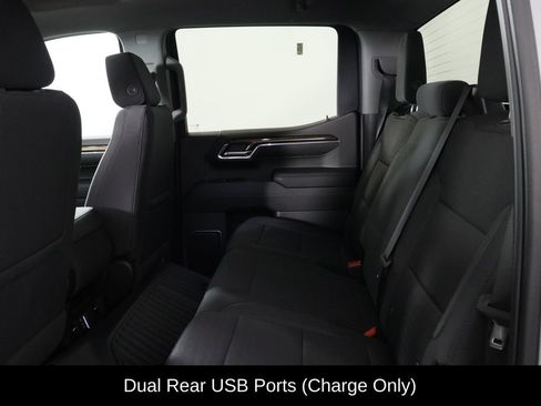 Used 2023 Chevrolet Silverado 1500 LT AWD/4WD image 8