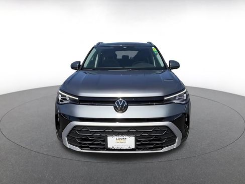 Used 2026 Volkswagen Taos SE AWD/4WD image 4