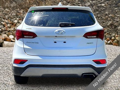 Used 2017 Hyundai Santa Fe Sport FWD image 4