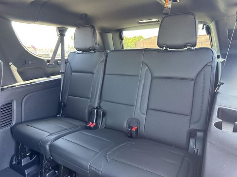 New 2026 GMC Yukon XL Denali w/ Denali Reserve Package AWD/4WD image 25
