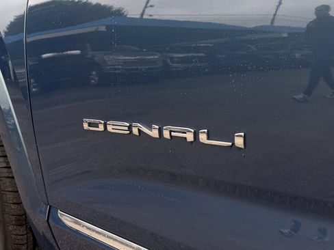 New 2026 GMC Terrain Denali w/ LPO, Floor Liner Package AWD/4WD image 11