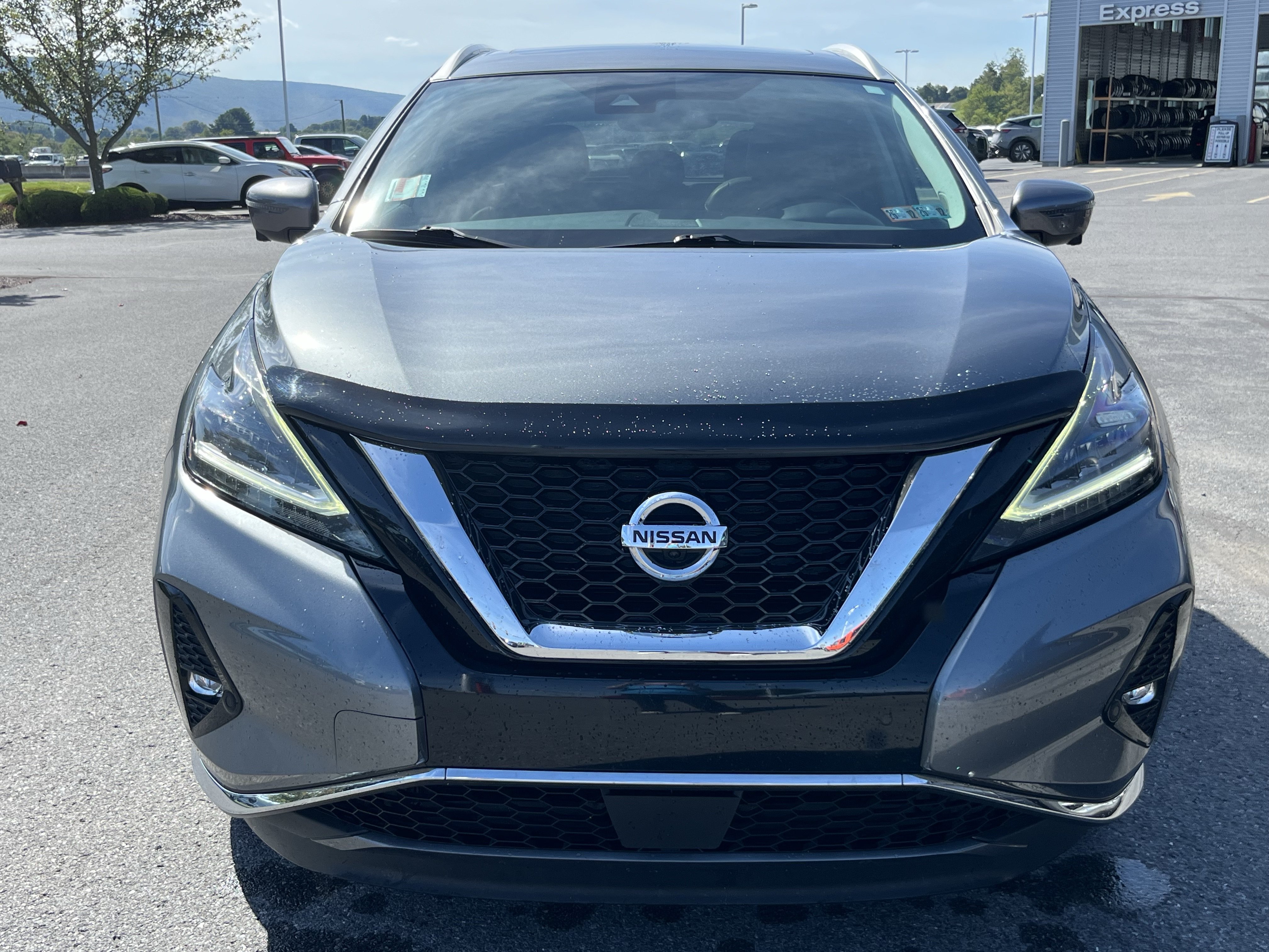 Used 2020 Nissan Murano SL w/ Moonroof Package AWD/4WD image 13