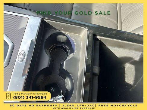 Used 2020 Land Rover Range Rover Evoque SE image 37