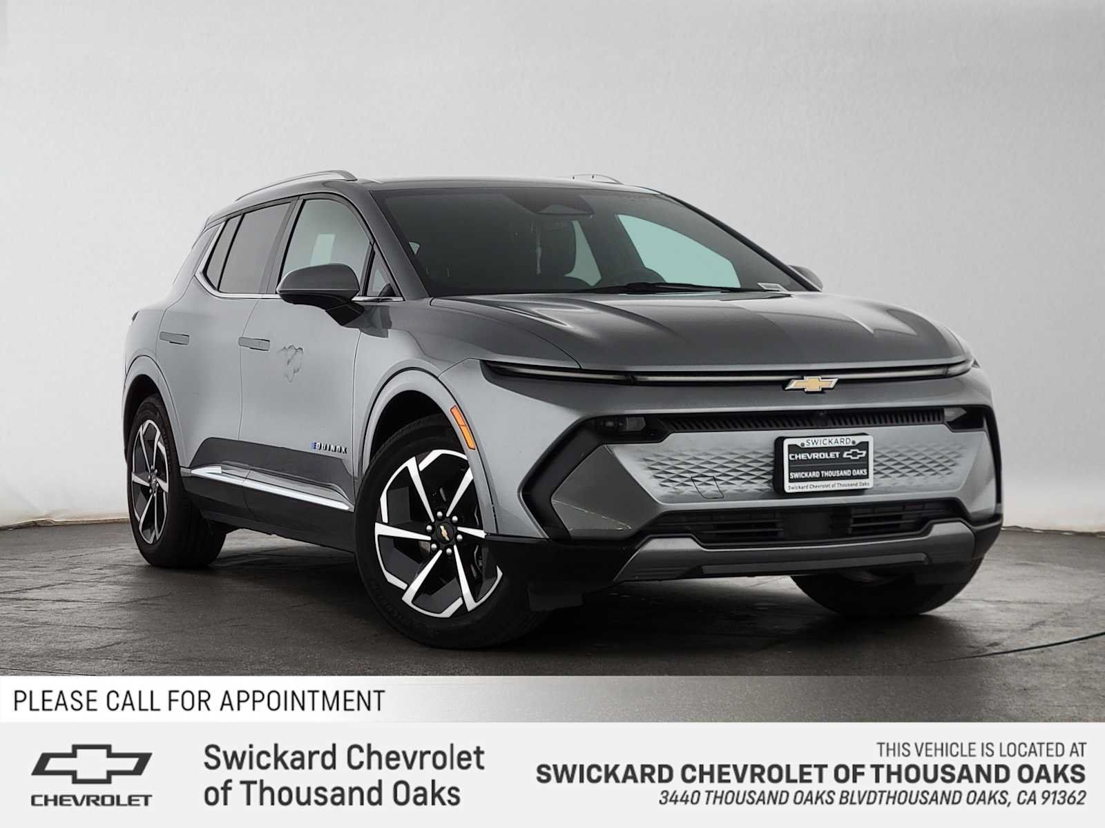 Used 2024 Chevrolet Equinox EV LT FWD image 1