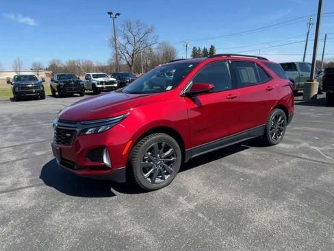 Certified 2023 Chevrolet Equinox RS image 4