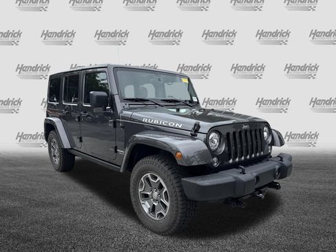 Used 2018 Jeep Wrangler Unlimited Rubicon w/ Dual Top Group AWD/4WD image 5