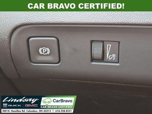 Certified 2024 Buick Enclave Essence image 17