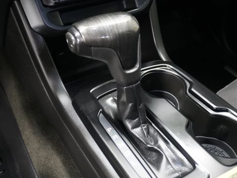 Used 2017 Chevrolet Colorado LT w/ LT Convenience Package image 21