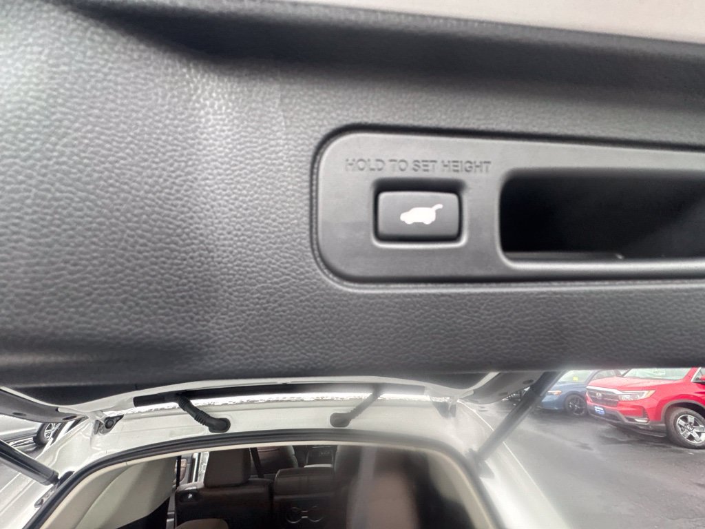 Used 2026 Honda Pilot Elite image 26