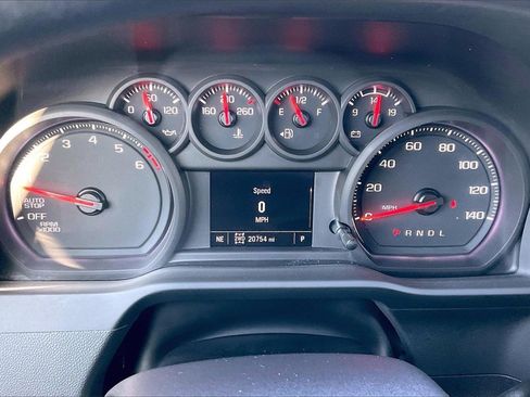 Used 2024 Chevrolet Silverado 1500 Custom Trail Boss w/ LPO, Dark Essentials Package image 21