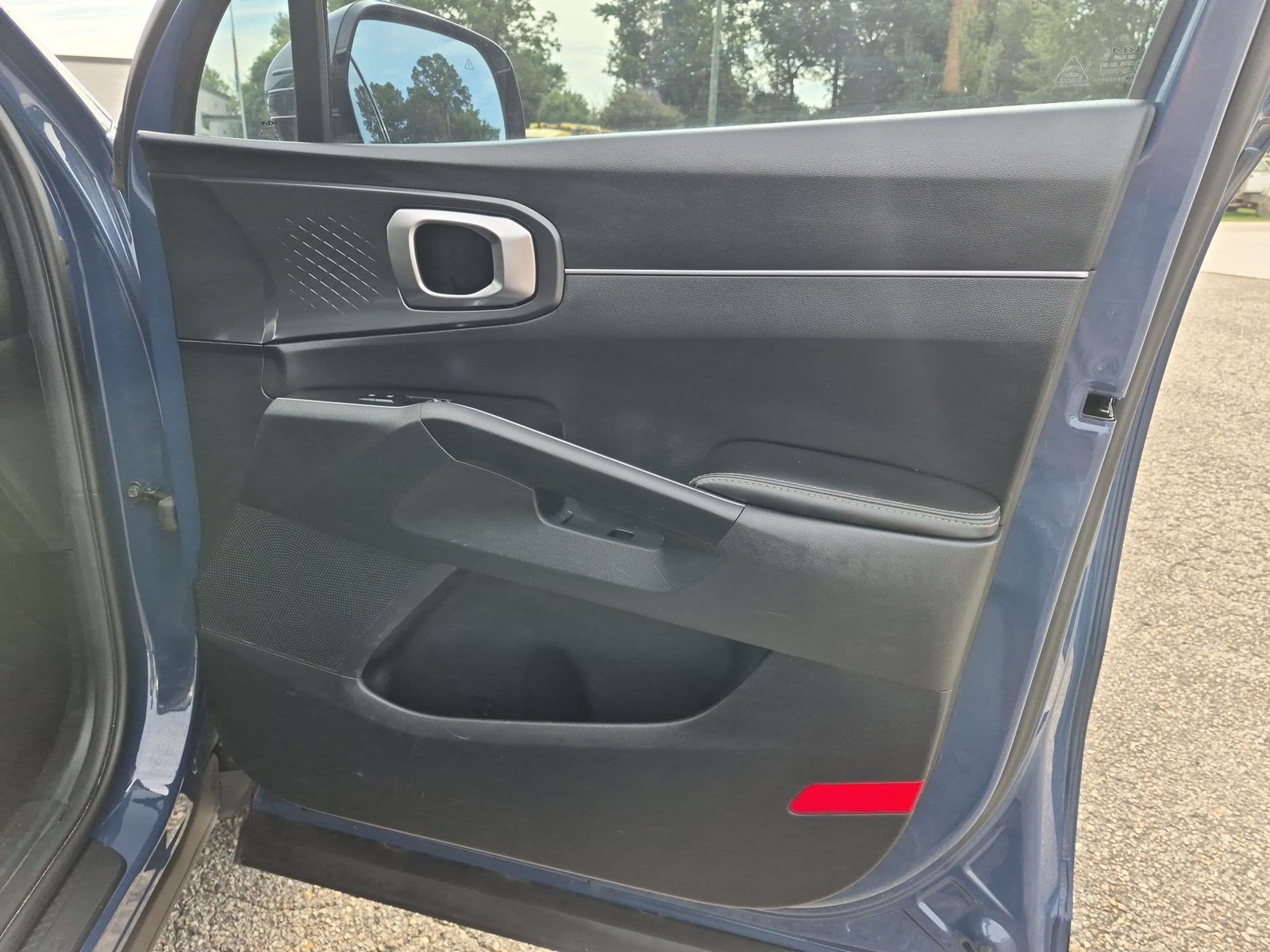 Used 2024 Kia Sorento EX w/ Panoramic Sunroof Package FWD image 28