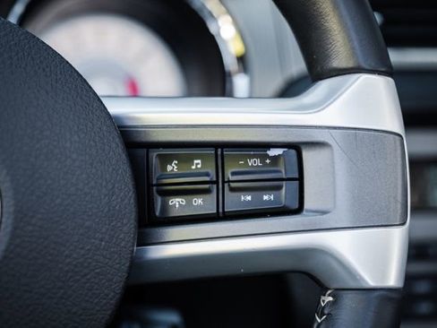 Used 2010 Ford Mustang GT Premium image 64