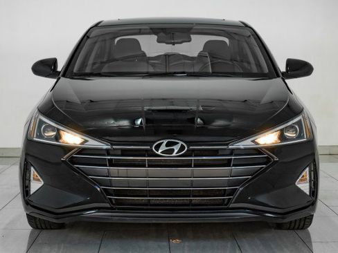 Used 2020 Hyundai Elantra Value Edition image 3