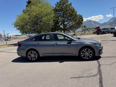 New 2026 Volkswagen Jetta Sport FWD image 9