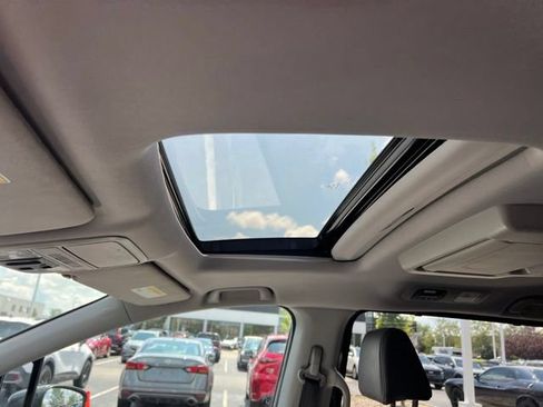 Used 2018 Honda Odyssey EX-L image 25