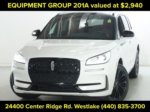 Certified 2024 Lincoln Corsair Reserve w/ Equipment Group 201A AWD/4WD image 3