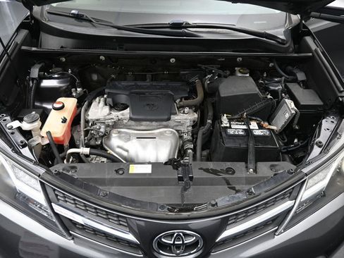 Used 2015 Toyota RAV4 XLE image 14
