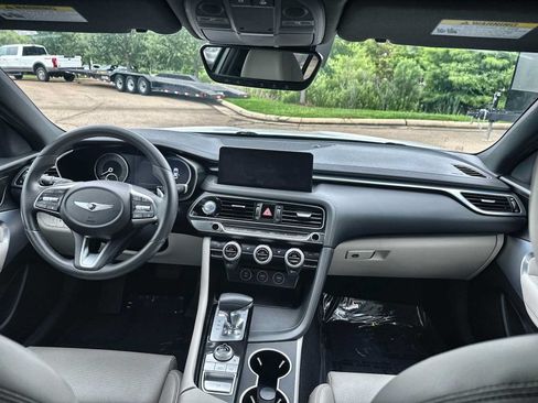 Used 2023 Genesis G70 2.0T RWD image 21