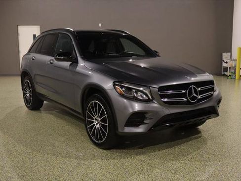 Used 2019 Mercedes-Benz GLC 300 image 1