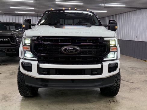 Used 2021 Ford F250 Lariat image 4