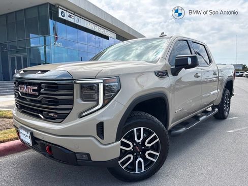 Used 2023 GMC Sierra 1500 AT4 w/ Technology Package AWD/4WD image 1