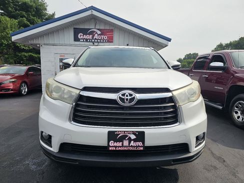 Used 2015 Toyota Highlander XLE AWD/4WD image 3