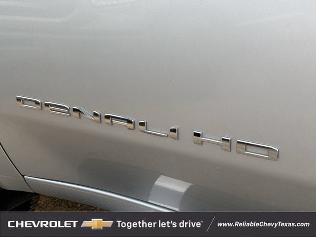 Used 2020 GMC Sierra 2500 Denali w/ Denali Ultimate Package AWD/4WD image 12