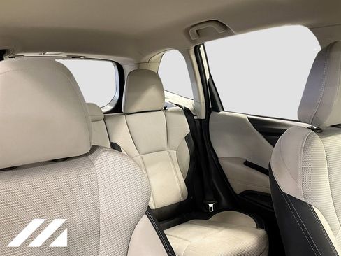 Used 2023 Subaru Forester Base image 29