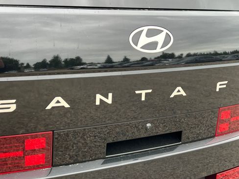 Used 2024 Hyundai Santa Fe Limited FWD image 13