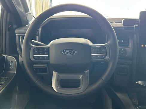Used 2025 Ford F150 Lightning Flash AWD/4WD image 8