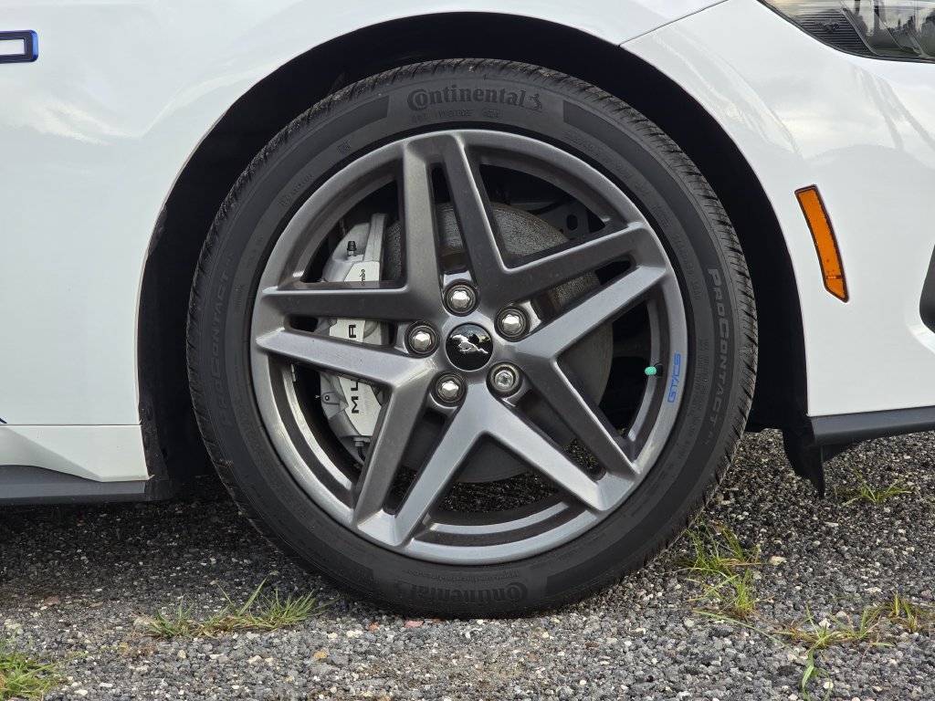Used 2025 Ford Mustang GT Premium RWD image 11