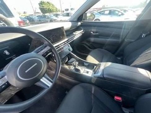 Used 2025 Hyundai Tucson SEL image 15