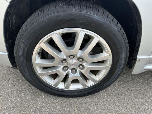 Used 2016 GMC Acadia Denali image 13