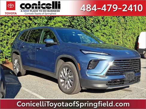 Used 2026 Buick Enclave Preferred AWD/4WD image 1