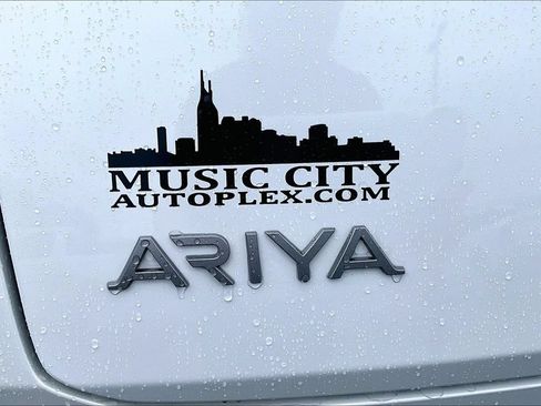 Used 2025 Nissan Ariya FWD image 26