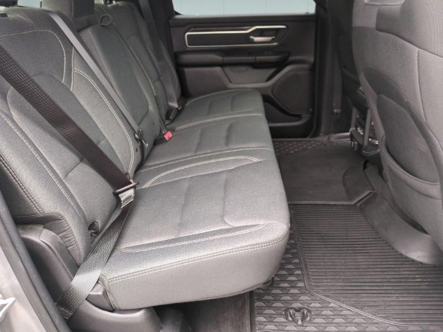 Used 2020 RAM 1500 Big Horn AWD/4WD image 30