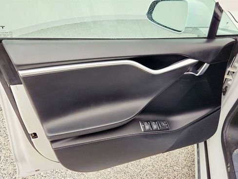 Used 2017 Tesla Model S P100D image 11