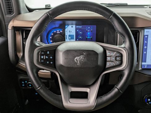 Used 2023 Ford Bronco Outer Banks image 22