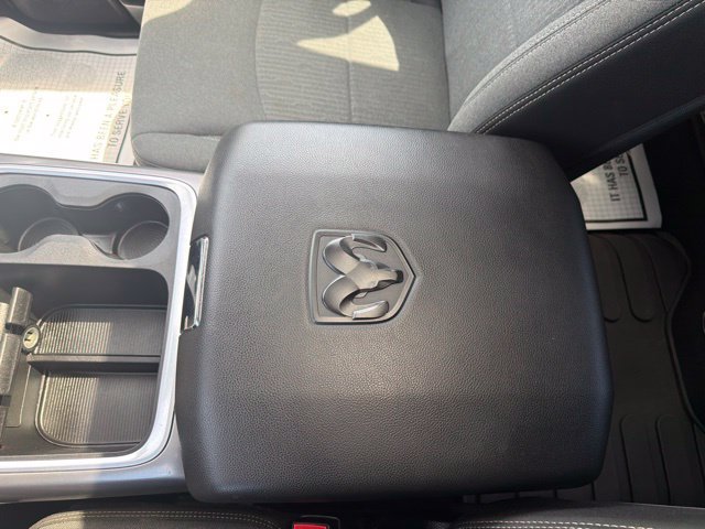 Used 2023 RAM 1500 Warlock AWD/4WD image 40