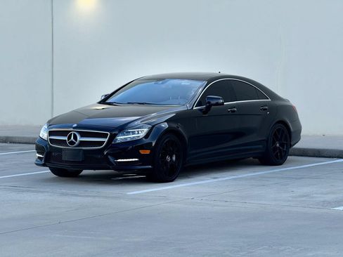 Used 2014 Mercedes-Benz CLS 550 image 4