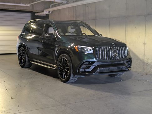 Used 2024 Mercedes-Benz GLS 63 AMG 4MATIC image 11