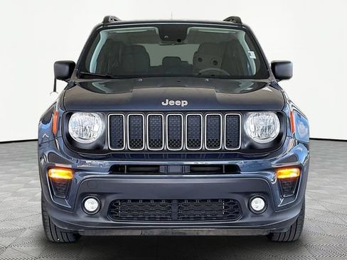 Used 2022 Jeep Renegade Latitude AWD/4WD image 2