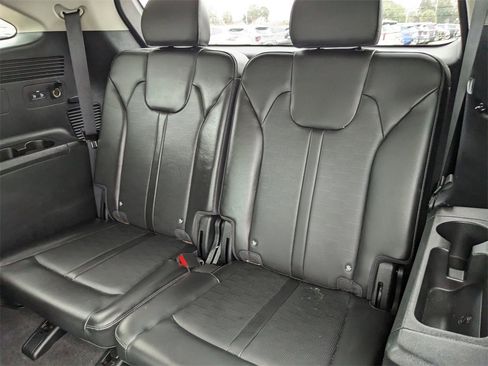 Certified 2024 Kia Sorento SX image 21