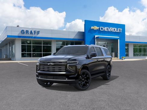 New 2026 Chevrolet Suburban High Country AWD/4WD image 8